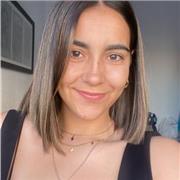 Persona joven con formación en psicología ofrece clases particulares a niños de entre 0-15 años